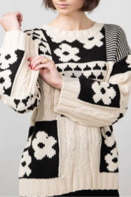 Apricot Square Floral Casual Loose Crew Neck Pullover Knit Sweater (size: (US 4-6)S)