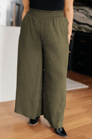 Jungle Green Plus Size Textured Shirred High Waist Pants (size: (US 26W-28W)4X)