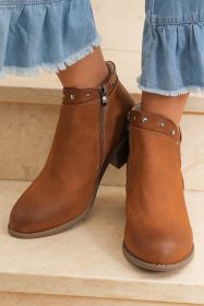 Chestnut Studded Faux Leather Chunky Heel Ankle Boots (size: (US 8)39)