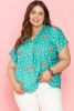 Green Cheetah Daisy Print V Neck Short Sleeve Plus Size Top